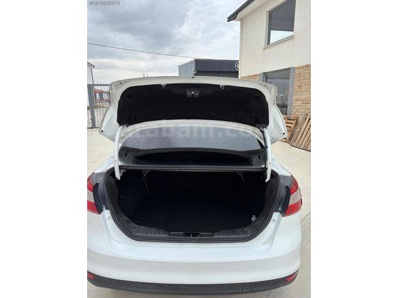 ŞAHİN OTO/2012 1.6 TDCİ 199.000KM TEK DEĞİŞEN