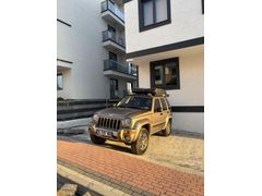 Sahibinden Jeep Cherokee 2.8 CRD Renegade 2004 Model  271.865 km Yeşil (metalik)