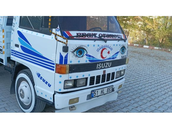 TERTEMİZ NKR MAVİ GÖĞÜS TUTULAN MODELİ KAMYONET RUHSATLI MA***