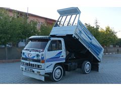 TERTEMİZ NKR MAVİ GÖĞÜS TUTULAN MODELİ KAMYONET RUHSATLI MA***