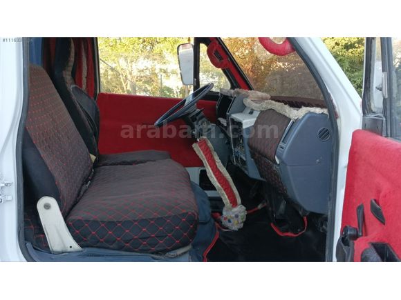 TERTEMİZ NKR MAVİ GÖĞÜS TUTULAN MODELİ KAMYONET RUHSATLI MA***
