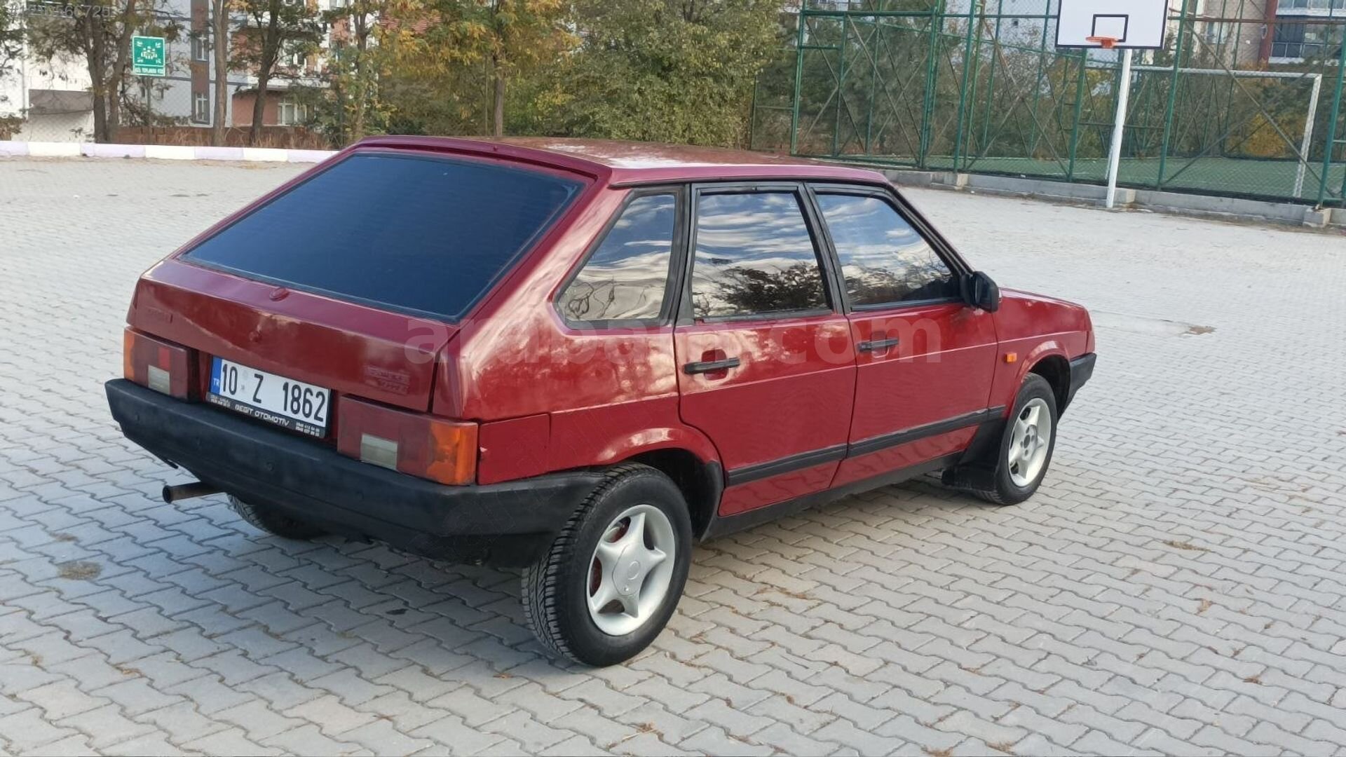 Galeriden Lada Samara 1.5 1993 Model Çorum 200.000 km Bordo 5