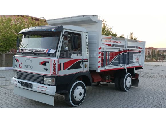 SIFIR SAC DAMPERLİ İVECO 35 9 KAMYONET RUHSATLI ON NUMARA