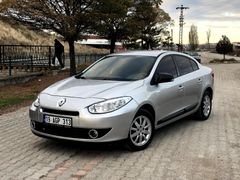 DEĞİŞENSİZ+DİJİTAL EKRAN+CRUİSE KONTROL+HIZ LİMİTLEME+KUSURSUZ