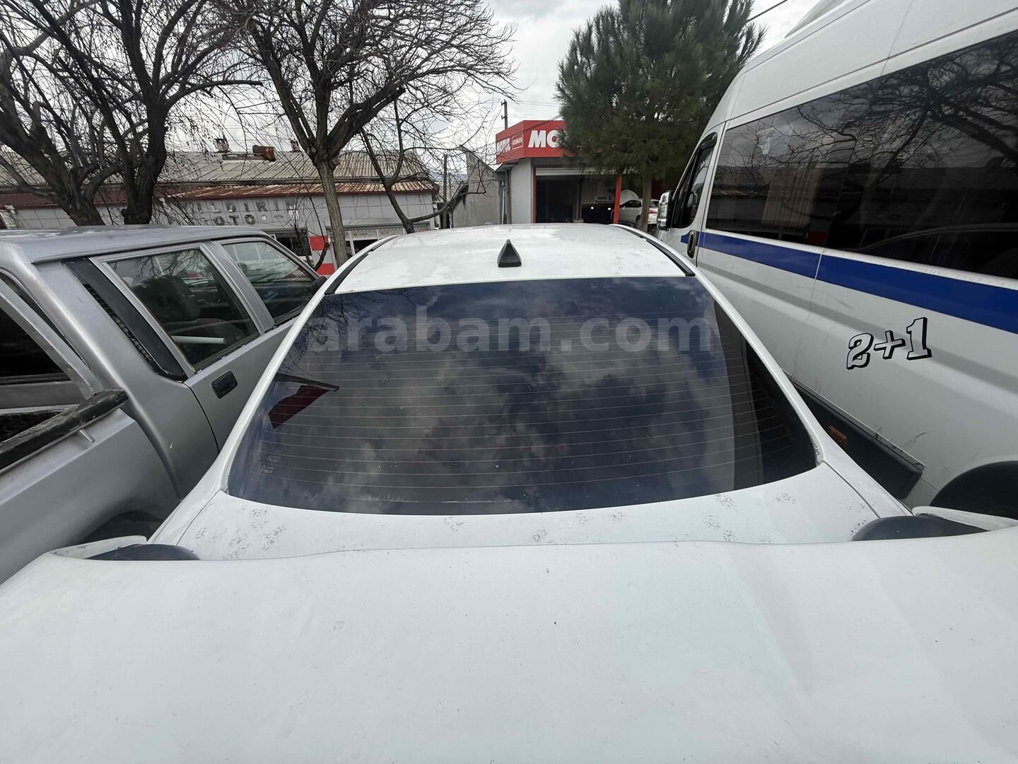 Sahibinden Mitsubishi Lancer 1.5 Inform 2009 Model Manisa 270.000 km Beyaz 6