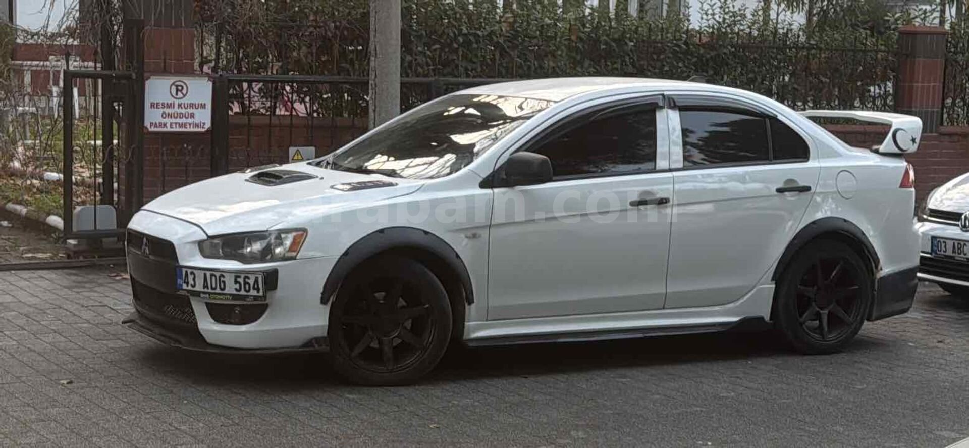 Sahibinden Mitsubishi Lancer 1.5 Inform 2009 Model Manisa 270.000 km Beyaz 1