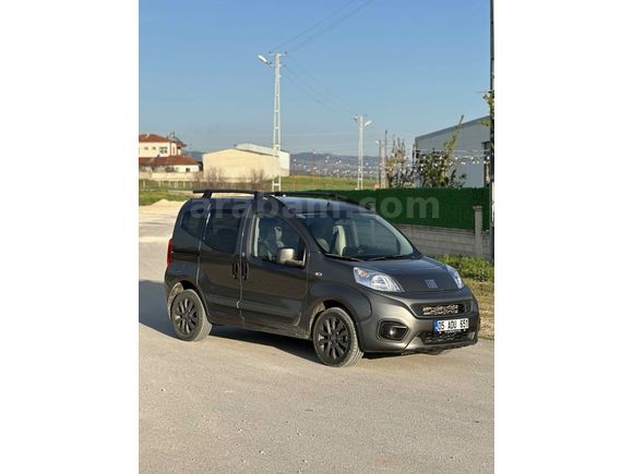 Sahibinden Fiat Fiorino Combi 1.3 Multijet Premio 2023 Model 