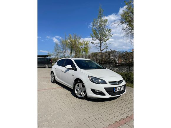 Sahibinden Opel Astra 1.6 Cosmo 2014 Model  135.000 km Beyaz