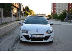 Sahibinden Renault Megane 1.5 dCi Sport Tourer Privilege 2012 Model 