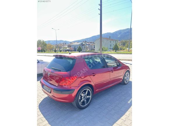 PEUGEOT 307 1.6 HDI