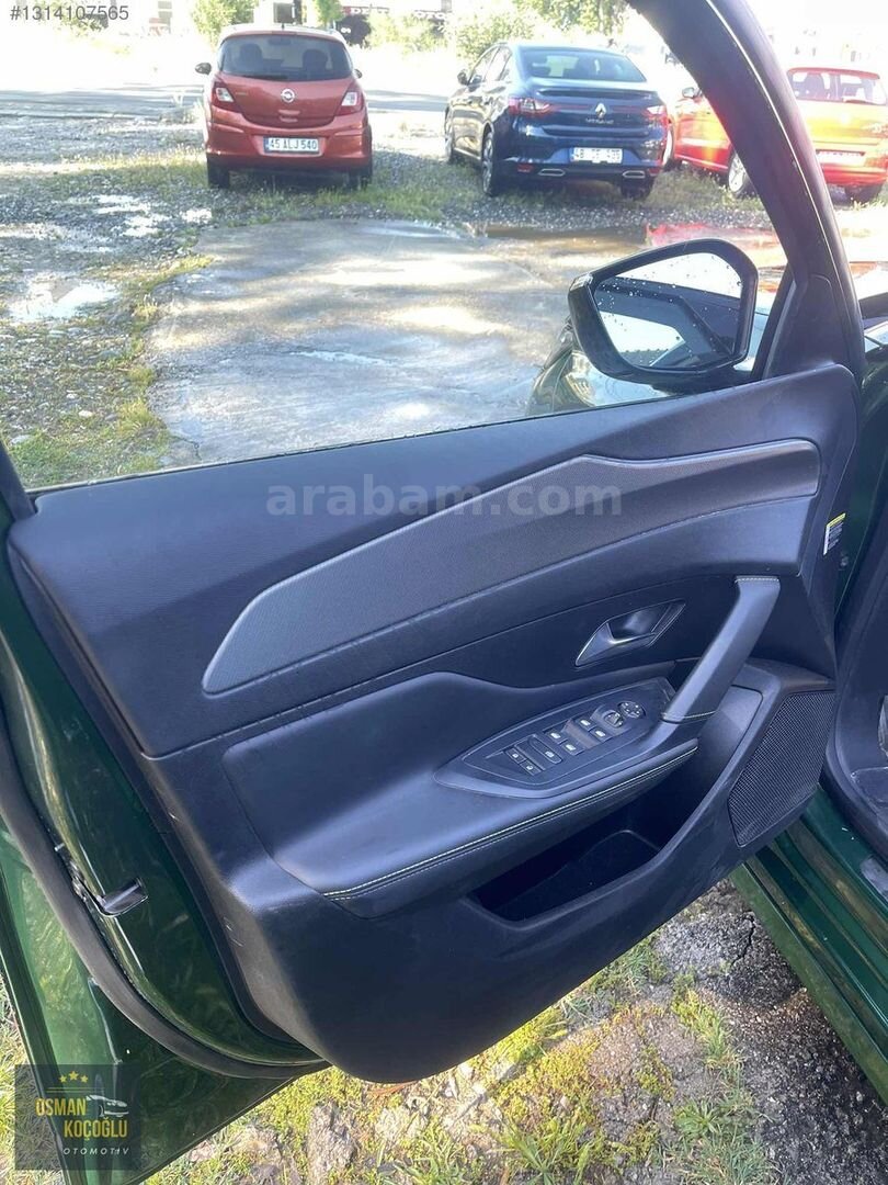 Galeriden Peugeot e-308 GT 2024 Model Muğla 9.000 km Yeşil 7