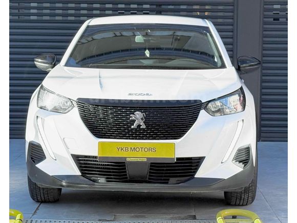 YKB MOTORS PEUGOT 2008 HATASIZ BOYASIZ TRAMERSİZ SEDEFLİ BEYAZ