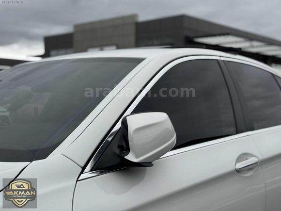 AKMAN'DAN 2012 BMW 520D PREMIUM 185HP