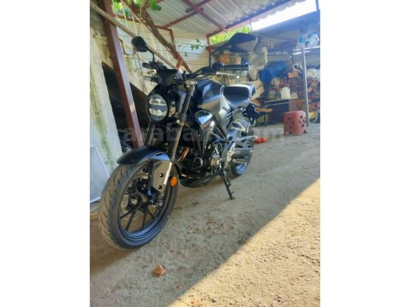Sahibinden Honda CB 250 R 