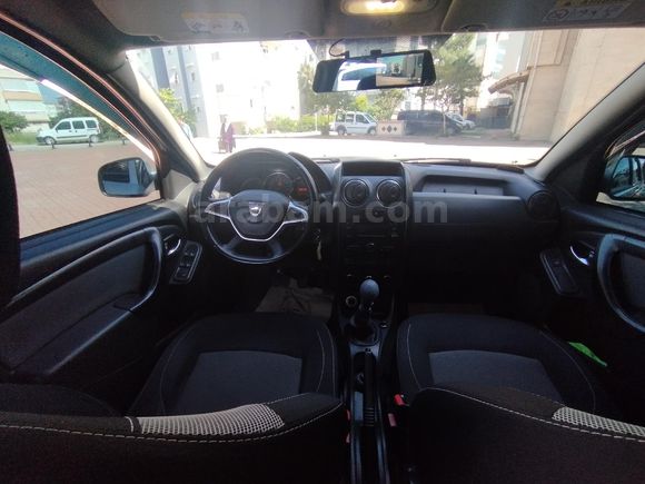 ÖZDEN OTOMOTİV 1.5 DİZEL 110 DACİA DUSTER LAUREATE 4*4 6 VİTES