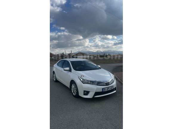 Sahibinden Toyota Corolla 1.4 D-4D Premium 2014 Model 