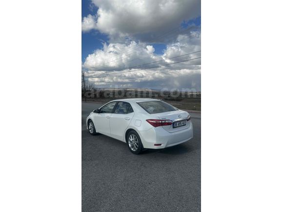 Sahibinden Toyota Corolla 1.4 D-4D Premium 2014 Model 