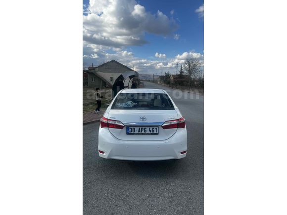 Sahibinden Toyota Corolla 1.4 D-4D Premium 2014 Model 