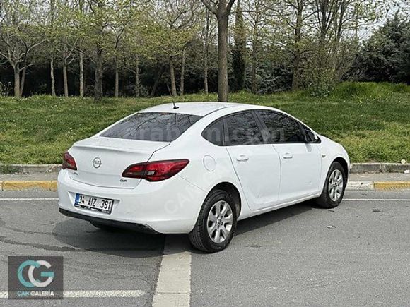 CAN GALERİA'DAN OPEL ASTRA 1.6 CDTI Design Otomatik