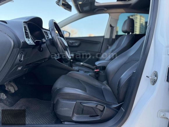 TUĞSEM AUTO"DAN KUSURSUZ TEMİZLİKTE SEAT LEON FR CAM TAVAN
