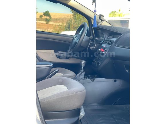 Sahibinden Fiat Linea 1.6 Multijet Active Plus 2011 Model