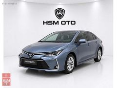 Toyota Corolla Hybrid Dream 2021 Model