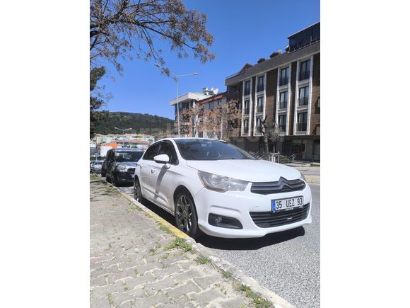 Sahibinden Citroen C4 1.6 e-HDi Confort 2012 Model