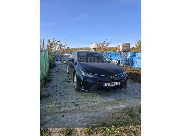 Sahibinden Toyota Corolla 1.8 Hybrid Dream X-Pack 2023 Model