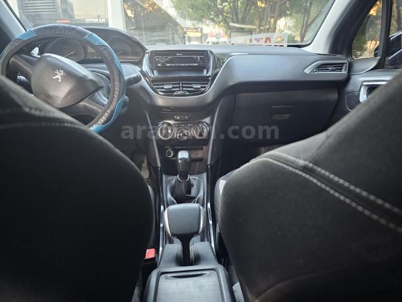 Sahibinden Peugeot 2008 1.2 VTi Active 2014 Model