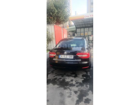 Sahibinden Skoda SuperB 1.6 TDI Elegance 2014 Model