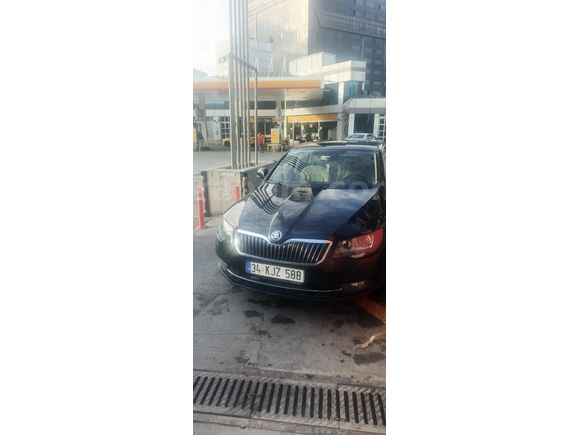 Sahibinden Skoda SuperB 1.6 TDI Elegance 2014 Model