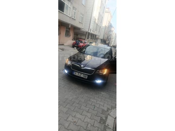 Sahibinden Skoda SuperB 1.6 TDI Elegance 2014 Model