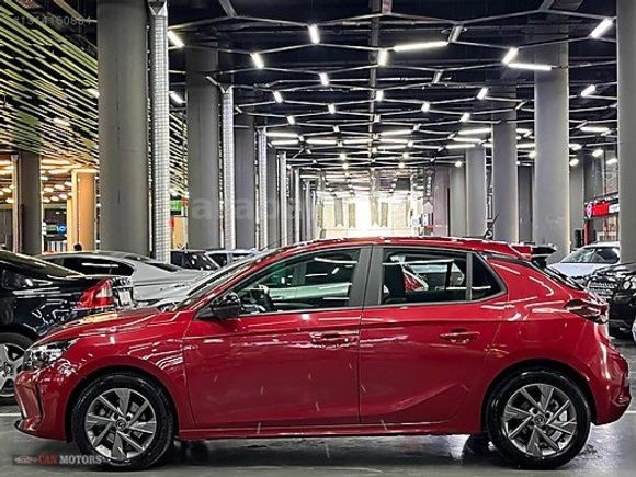HATASIZ BOYASIZ 2025 MODEL 42 BİN'KM'DE OPEL CORSA 1.2T SERVİS B
