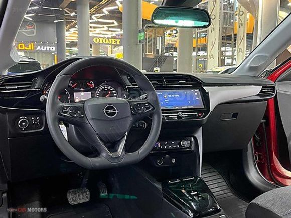 HATASIZ BOYASIZ 2025 MODEL 42 BİN'KM'DE OPEL CORSA 1.2T SERVİS B