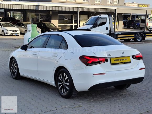 2020 MERSEDES A180 D SEDAN CAM TAVAN BOYASIZ