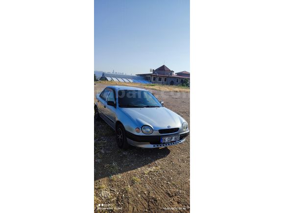 Sahibinden Toyota Corolla 1.3 ECO 2000 Model