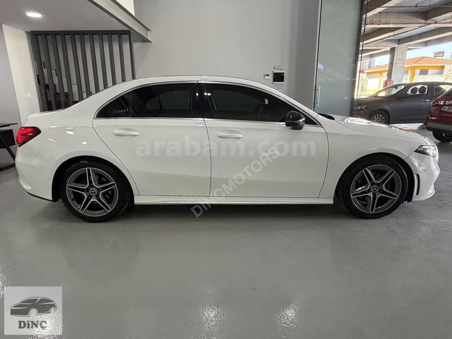 Galeriden Mercedes - Benz A 200 AMG 2021 Model İstanbul 117.142 km Beyaz 6