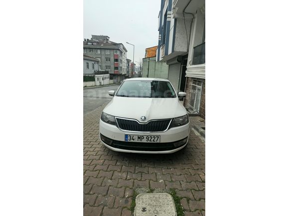 Sahibinden Skoda Rapid 1.4 TDI Ambition 2015 Model