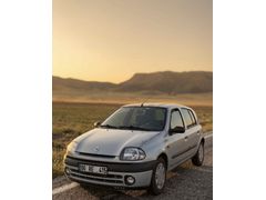 Sahibinden Renault Clio 1.4 RTA 2001 Model 