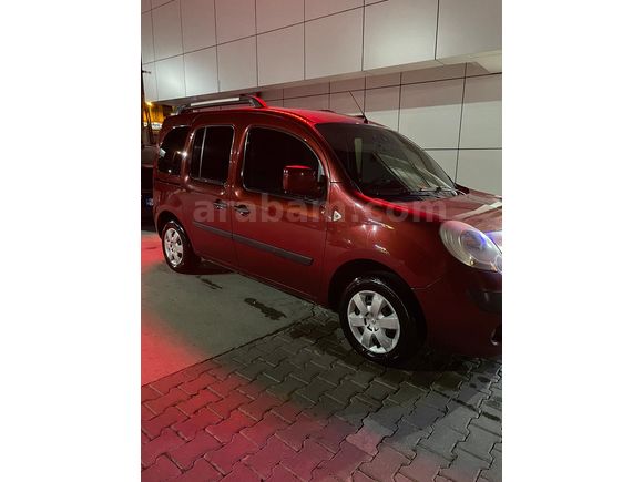 Sahibinden Renault Kangoo Multix 1.5 dCi Expression 2009 Model 