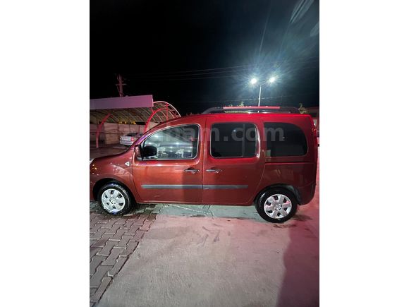 Sahibinden Renault Kangoo Multix 1.5 dCi Expression 2009 Model 