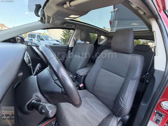 EDİRNE ADA OTOMOTİVDEN 2013 TOYOTA AURİS 1,4 D - 4D CAM TAVAN
