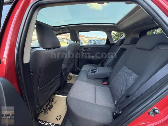 EDİRNE ADA OTOMOTİVDEN 2013 TOYOTA AURİS 1,4 D - 4D CAM TAVAN
