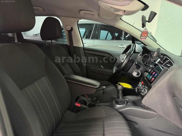 2011 CİTROEN C4 HDI ATTRACTİON BAKIMLI 150 BİN PEŞİN