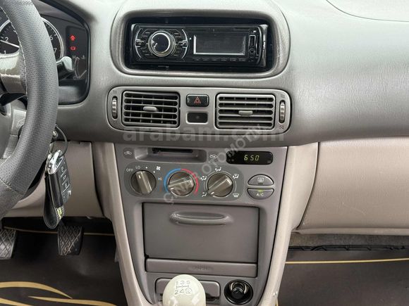 KLİMALI 2001 1.4 TOYOTA COROLLA