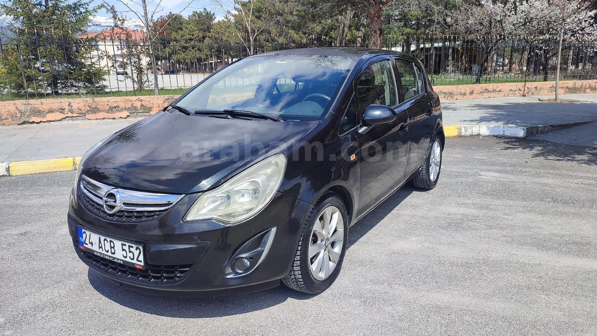 Sahibinden Opel Corsa 1.4 Twinport Enjoy 2012 Model Erzincan