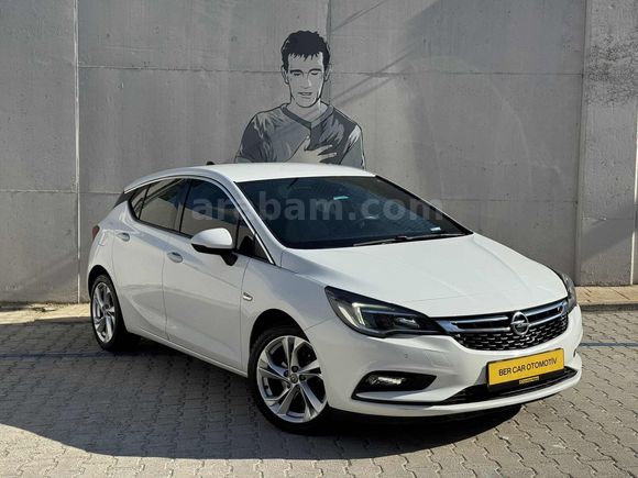 BERCAR'DAN HATASIZ OPEL ASTRA 1.4 T DHNAMIC OTOMATİK 110 BİN KM