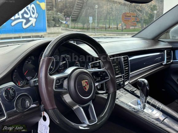 BAYİ ÇIKIŞLI DÜŞÜK KM DE FACELIFT ÇEVİRİMLİ BAKIMLI PANAMERA
