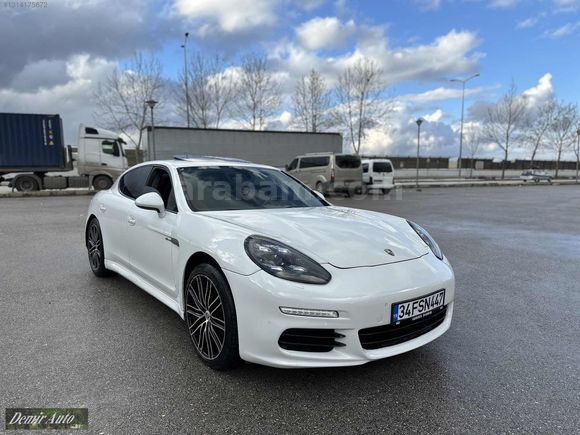 BAYİ ÇIKIŞLI DÜŞÜK KM DE FACELIFT ÇEVİRİMLİ BAKIMLI PANAMERA