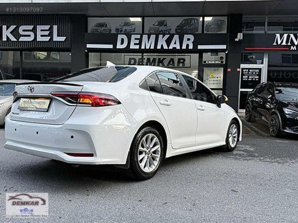 Demkar otomotivden temiz bakımlı corolla